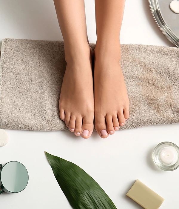 Combo Manicure & Pedicure